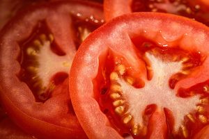 Beneficios del tomate para la piel - El Círculo de la Belleza