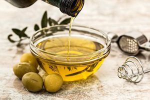 Beneficios del aceite de oliva para el pelo - El Círculo de la Belleza